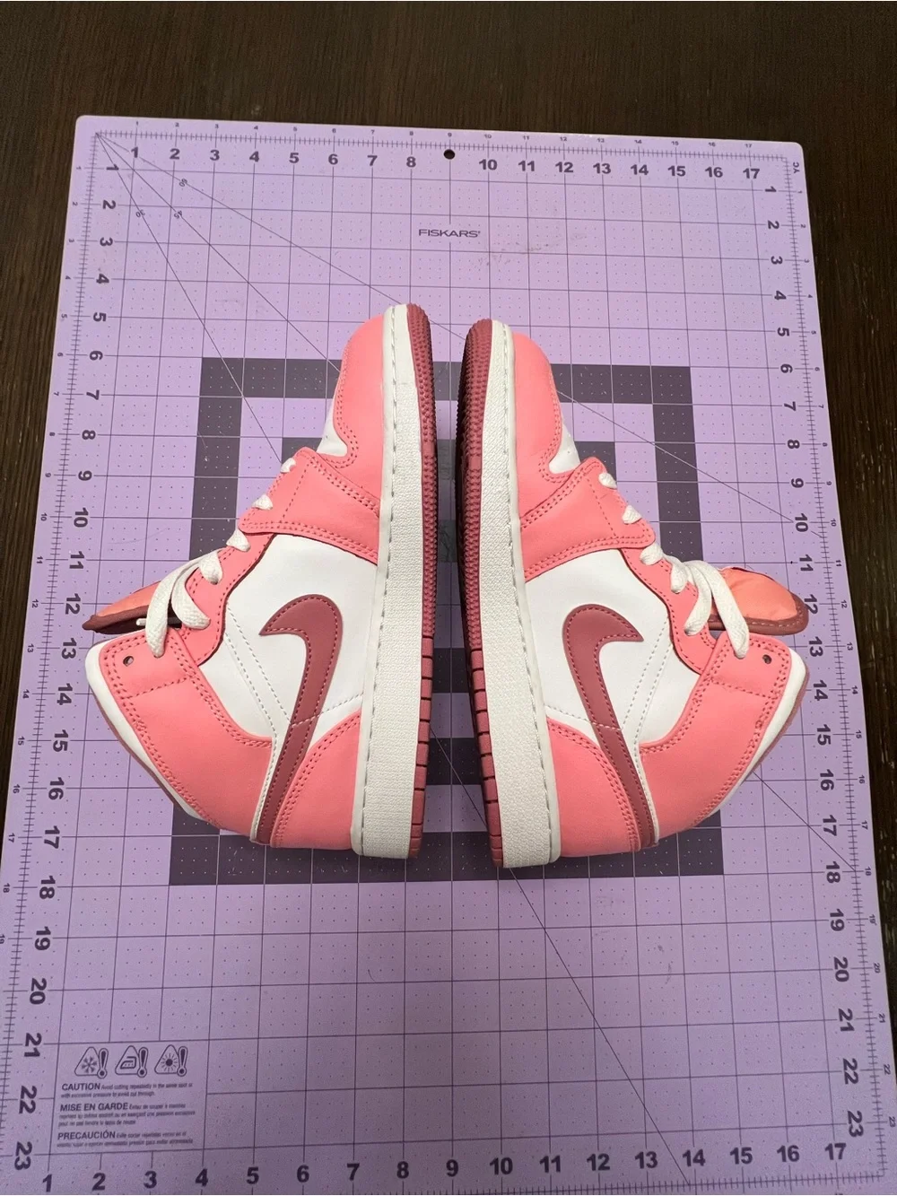 Nike 5Y Air Jordan 1 Mid GS Valentine’s Day 2023 Pink White Shoes DQ8423-616